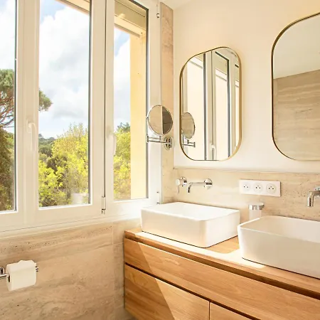 Magnifique 3 Pieces - Proximite Place Des Lices Avec Parking *