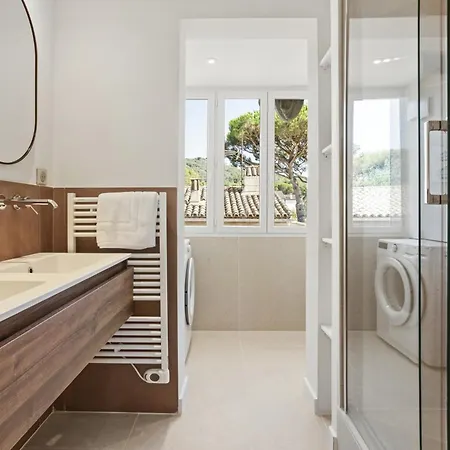 Magnifique 3 Pieces - Proximite Place Des Lices Avec Parking Apartment