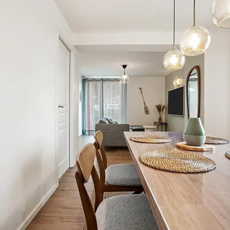 Magnifique 3 Pieces - Proximite Place Des Lices Avec Parking - Maison Lerins Appartement *